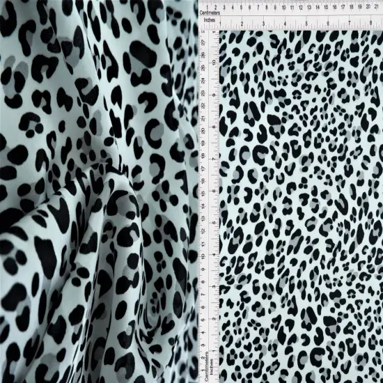 1 Yard Shiny Polyester Satin Grey Animal Print, 57/58&Prime; Wide Fabric {4}