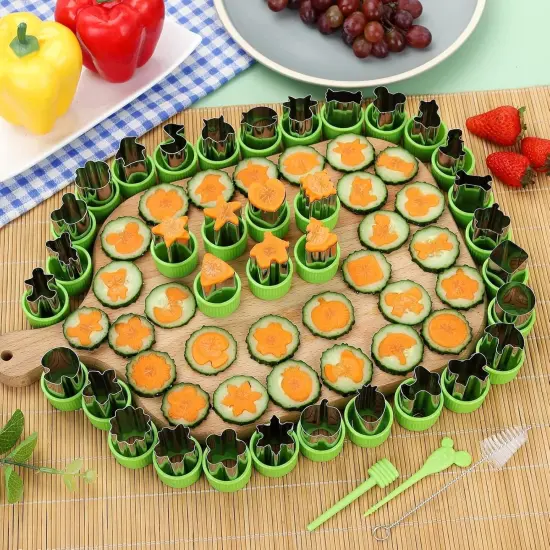 Mini Cookie Cutters & Fruit/Vegetable Stamps 35 Pack {6}