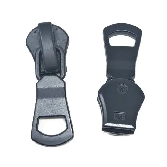 Zipper Pull &ndash; Square Glossy Metal 8MM in Dull Black {1}