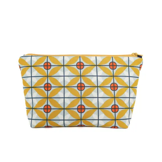 Crosscut Sewing Co.&reg; Zipper Pouch Sewing Project Kit for Beginners with Fabric, Instructions and Video Tile {3}