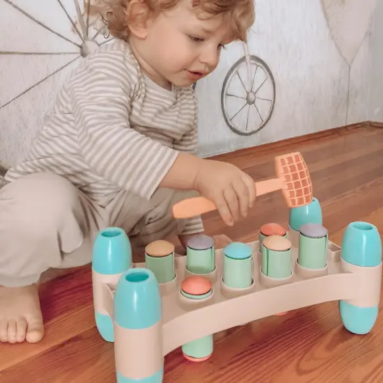 Quercetti: PlayEco+ Hammer Peggy - Classic Peg Pounding Bench Toy, Interactive & Colorful Board, Preschool Cause-Effect Play, Toddler & Kids 18mo+ {5}