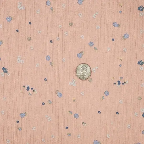 1 Yard Mauve Rayon Crinkle Woven Fabric for Garments and Crafts 50/52 Inch Wide {1}