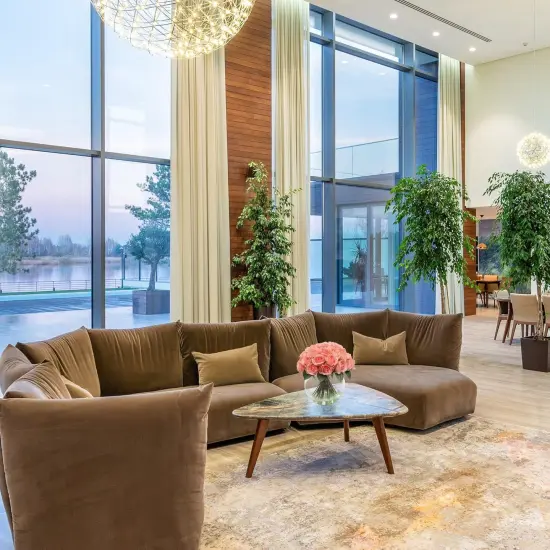 Pink Rose Arrangement in Faux Water Look Glass Vase - 1 Piece , Lifelike Floral Centerpiece, Perfect for Home, Office, and Event D&eacute;cor, Floral Home by Artificial Flowers {2}