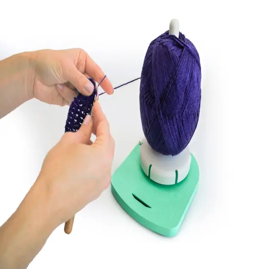 Prym The Yarn Valet Yarn Dispenser {4}
