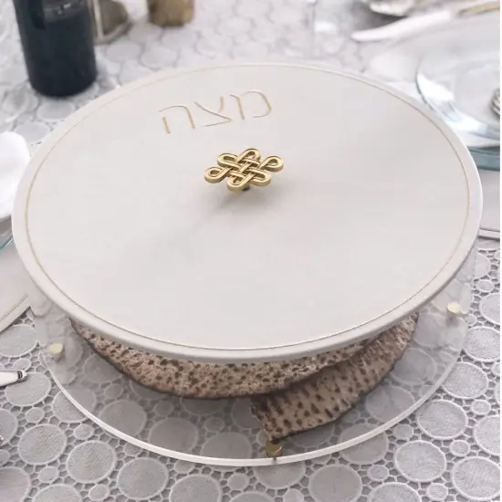 Lucite Matzah Box with White Leatherette Cover and Knot Handle Gold {5}