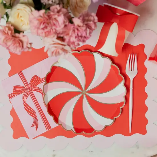 RED & PINK PRESENT LARGE NAPKINS {3}