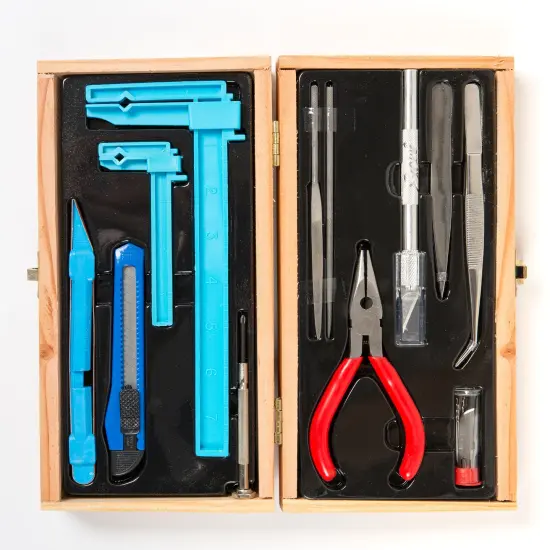 Deluxe Airplane Tool Set {3}