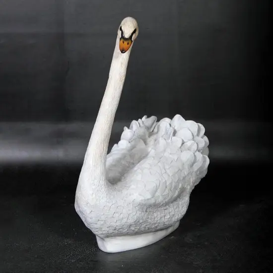 Small Swan Life Size Statue {4}