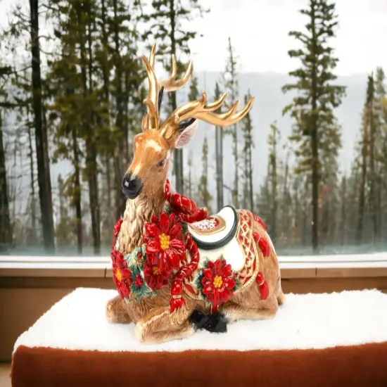 Ceramic Christmas Poinsettia Reindeer Figurine, Home D&eacute;cor, Gift for Her, Gift for Mom, Kitchen D&eacute;cor, Christmas D&eacute;cor {2}