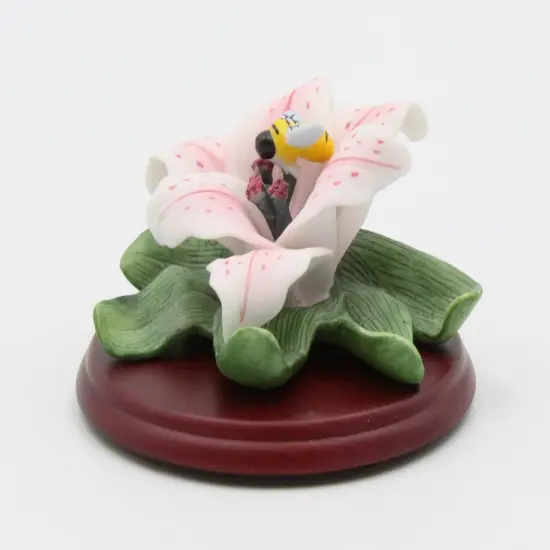 Ceramic Cala Lily Flower with Bumblebee Figurine on Wood Base, Home D&eacute;cor, Gift for Her, Gift for Mom, Nature Lover Gift {3}