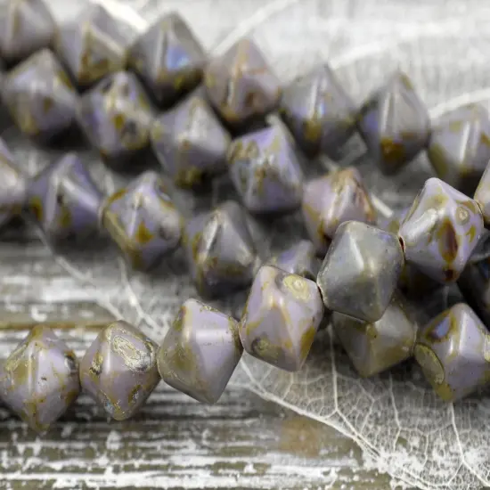 *18* 11x10mm Lilac Silk Picasso Lantern Bicone Beads {2}