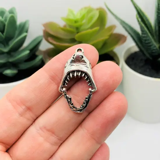 Silver Shark Moveable Jaw Charms, 29x18mm {2}