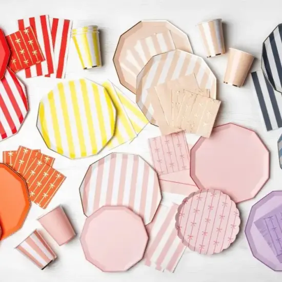 PETAL PINK SIGNATURE LARGE NAPKINS {3}