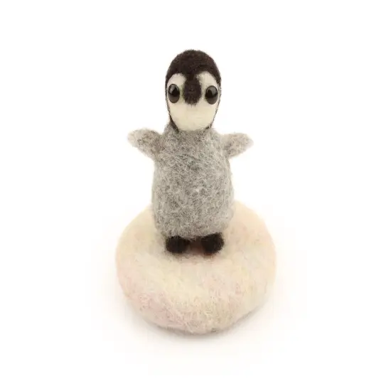 Felting Kit - Tiny Penguin Needle Felt Kit. Amiguwoolli {2}