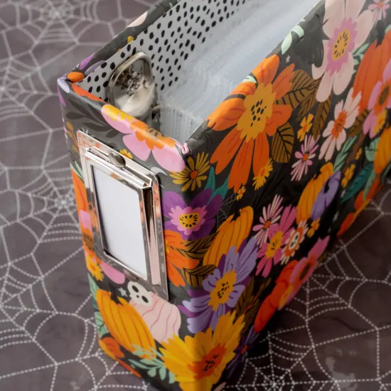 Paige Evans Tricks & Treats Album 4"X4"-16 Pieces {5}