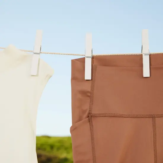 100 Pack Wooden Clothespins for Hanging Laundry, Crafts, Photos (White, 4 In) {3}