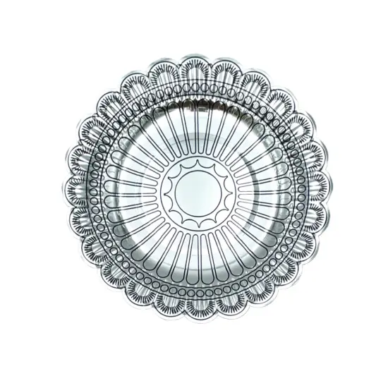SILVER CONCHO SCALLOPED DESSERT PLATES {1}