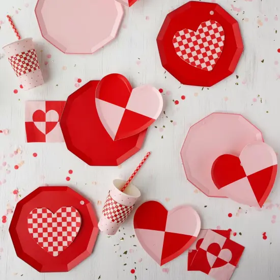 CHECK MATE HEART SMALL NAPKINS {6}