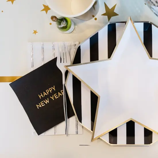 SILVER SIGNATURE STRIPE GUEST TOWELS {3}