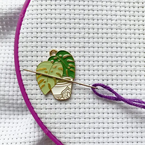 Green Leaves Potted Plant Needle Minders, Magnetic Cactus Flower Needle Nanny, Cross Stitch Embroidery Needlework Accessories {3}