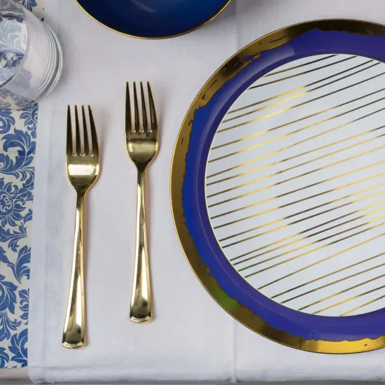 GOLD PLASTIC FORKS {2}