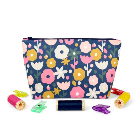 Crosscut Sewing Co.&reg; Zipper Pouch Sewing Project Kit for Beginners with Fabric, Instructions and Video Navy floral {4}