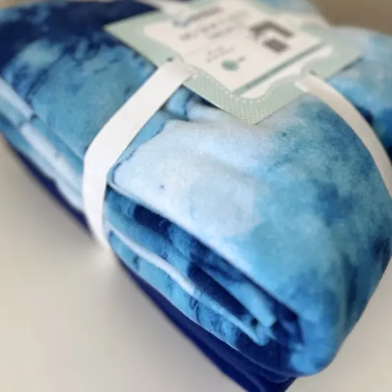 Blue Watercolor Anti-Pill Premium No-Sew Throw Fleece Fabric Kit (50x60) (Royal Blue) {2}