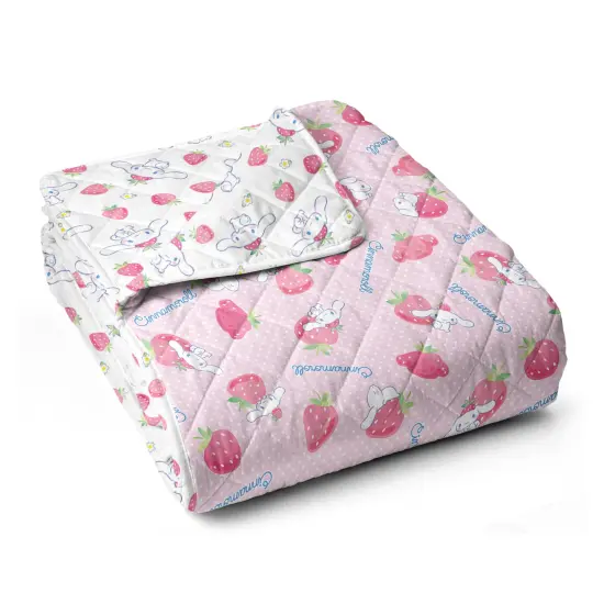 Sanrio Hello Kitty and Friends Quilted Blanket Strawberry {4}