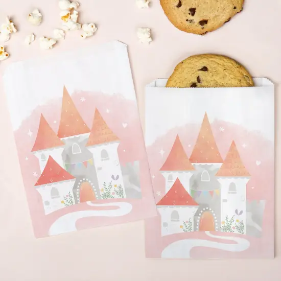 Big Dot of Happiness Princess Paper Treat Bags, Girls Birthday Party Candy Bags, Individual Greaseproof White Paper Sandwich Cookie Bags - 25 Count {1}