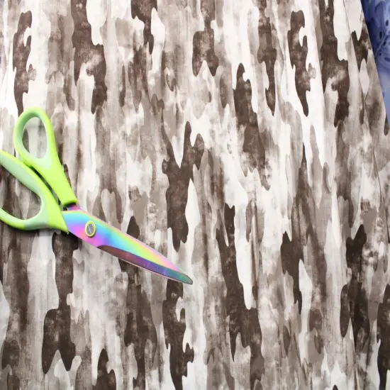 1 Yard Red Gray Camo Print Stretch Knit Fabric for Fitness Gear Performance Costumes Swim Projects 58/60 Inch Width {3}