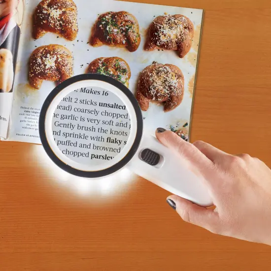 Collections Etc 8x Magnifiers With Led Lights {1}