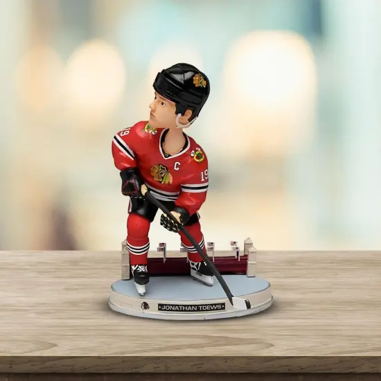 Chicago Blackhawks 10" NHL Bobble Head Jonathan Toews Limited Numbered Edition {4}