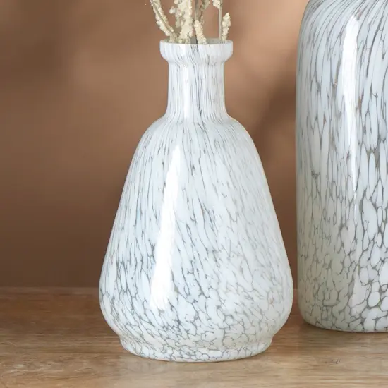 Decorative Ivory Splutter Glass Vase - 4X7 Inch {2}