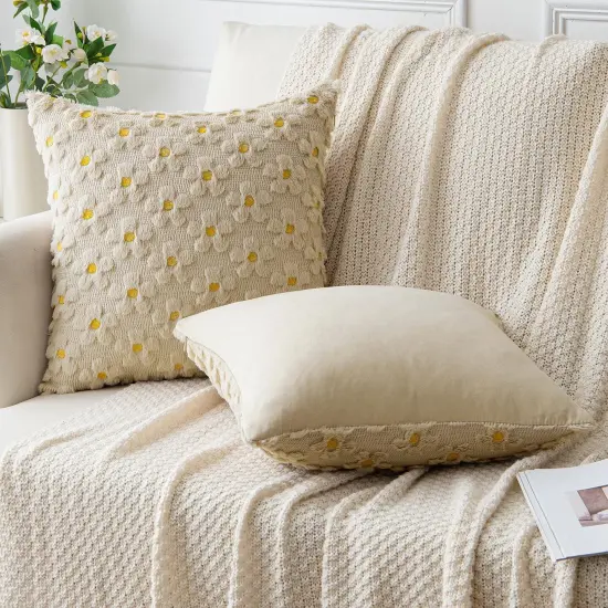 Spring Summer Decorative Throw Pillow Covers 18x18 Inch Set of 2 Soft Plush Faux Couch Pillow Covers Sun Flower Pillowcase Cushion Case Holiday for Home Decor Sofa Bed Living Room Light Beige {6}