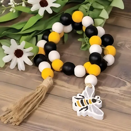 Wood Bee Beaded Garland with Jute Tassel and Bumblebee Cutout {2}