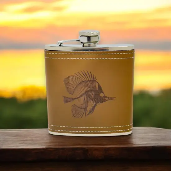 6oz Tropical Bone Fish Leather Flask {3}