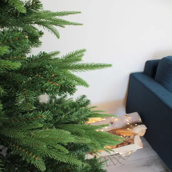 Northern Fir Full Christmas Tree {4}