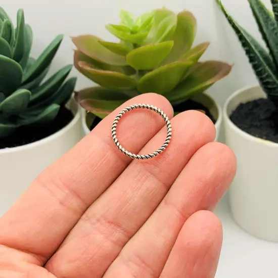 18mm, Silver Closed Decorative Connector Jump Rings {2}