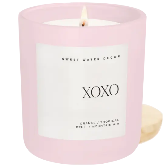 XOXO SOY CANDLE {1}
