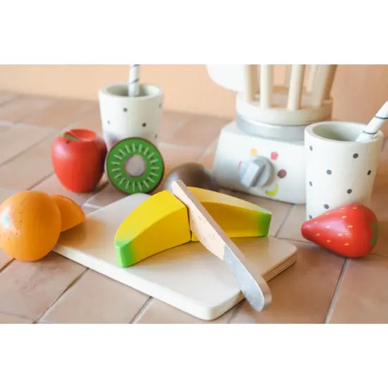 New Classic Toys Smoothie Maker {6}