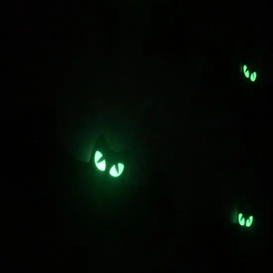 Halloween decorations - Glow Eyes Bats {4}