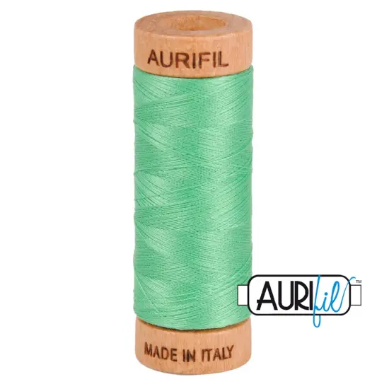 Light Emerald (2860) | 80wt Small Spool (274M / 300Y) | Aurifil Thread {1}