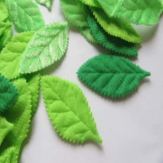 YYCRAFT Pack of 90 Padded 2-Faced Felt Velvet Leaf Appliques/Craft Green {3}