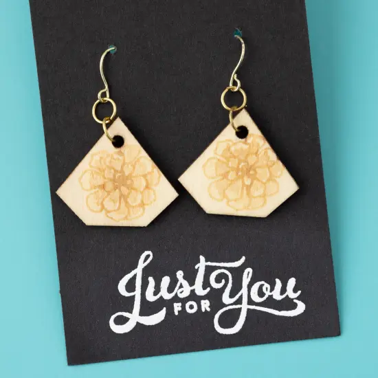 We R Singe Quill Veneer Sheets 8"X8"-3 Pieces {7}