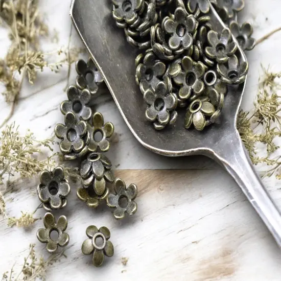 *300 6mm Antique Bronze Flower Bead Caps {4}