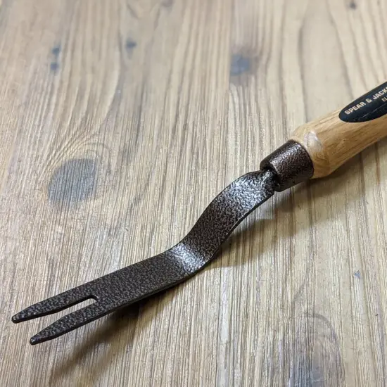 Spear & Jackson Daisy Grubber Weeding Tool, Elements Range Garden Tool Durable Carbon Steel Head with Hard Wood Handle for Easy Weed Removal {4}