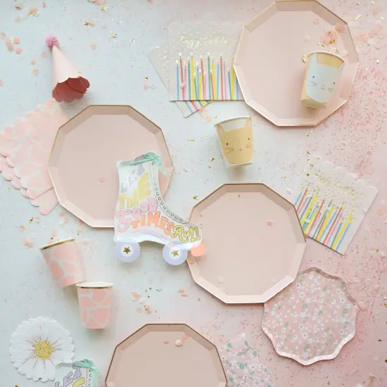 SWEET PEACH SIGNATURE LARGE PLATES {3}