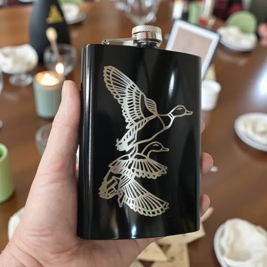 8oz BLACK Ducks Flask {4}