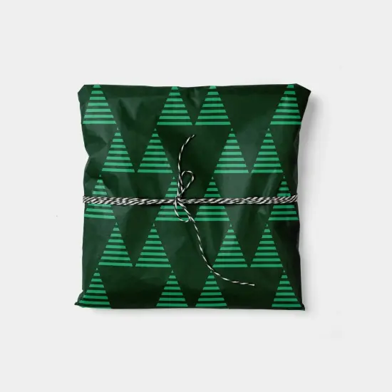 Triangle Tree and Stripe Holiday Gift Wrap {1}