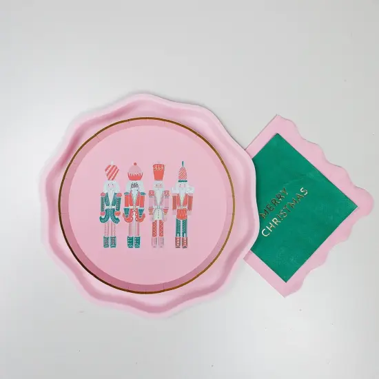 PETAL PINK COMPOSTABLE DINNER PLATES {5}